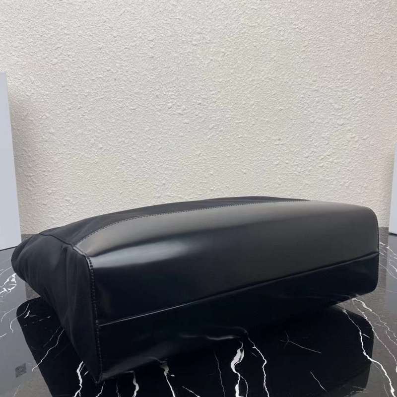 PDA2 Bags - Luxurious Bags  400