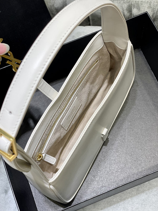 Luxurious Totes - Latest - 8831