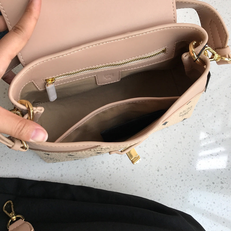 Luxurious Totes - Latest - 7762
