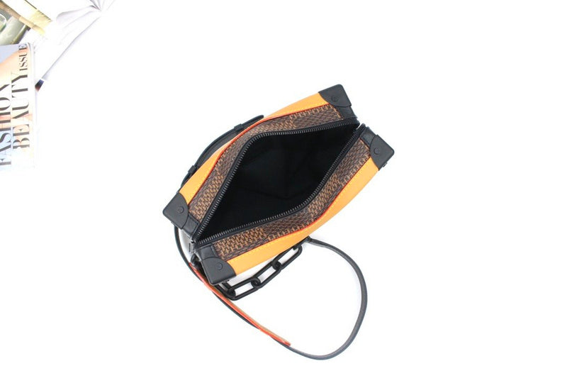 LOV - Luxurious Totes - 2610