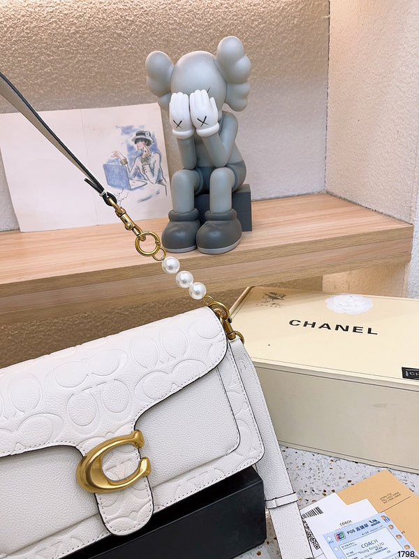 Luxurious Totes - CCH2 Bags - 017