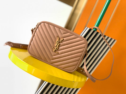 Luxurious Totes - Latest - 8646