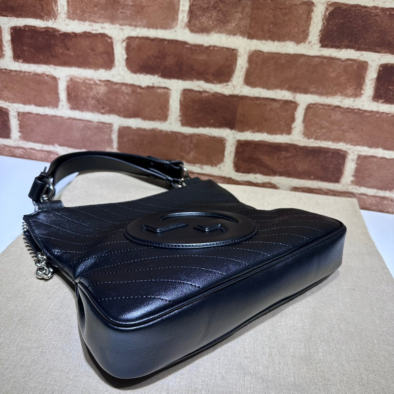 GUI - Luxurious Totes - 143
