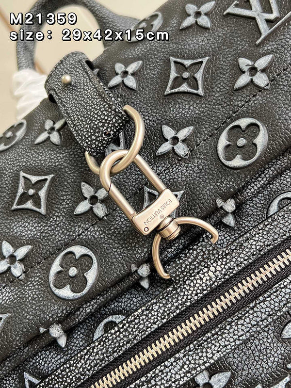 LOV - Luxurious Totes - 904
