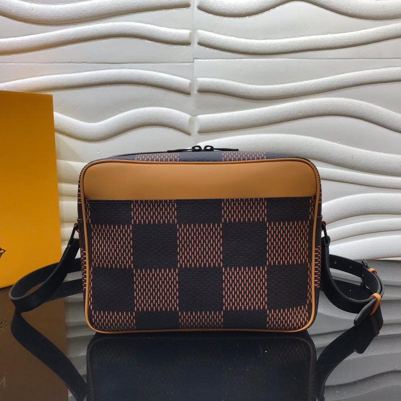 LOV - Luxurious Totes - 1135