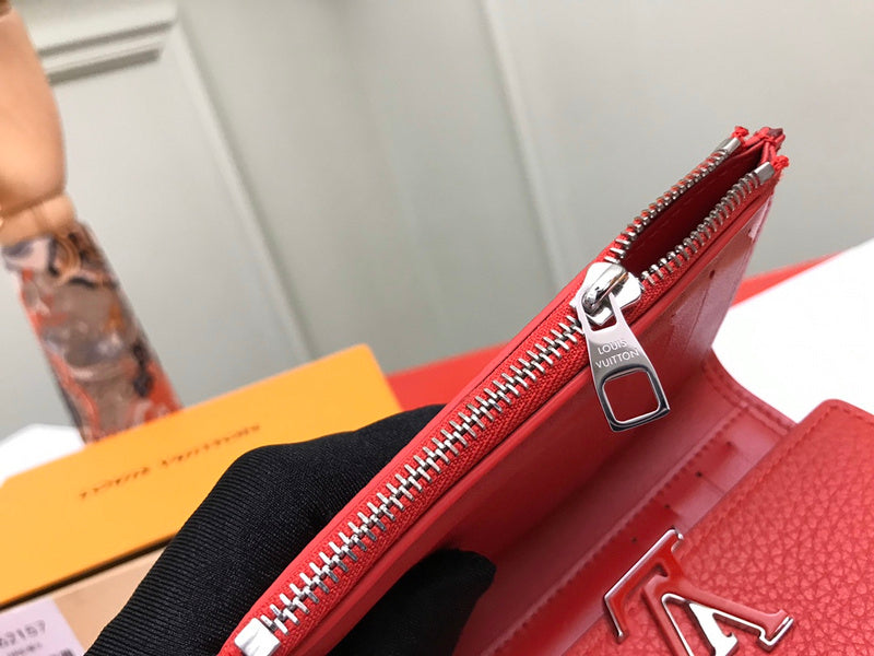 Luxurious Totes - Latest - 694
