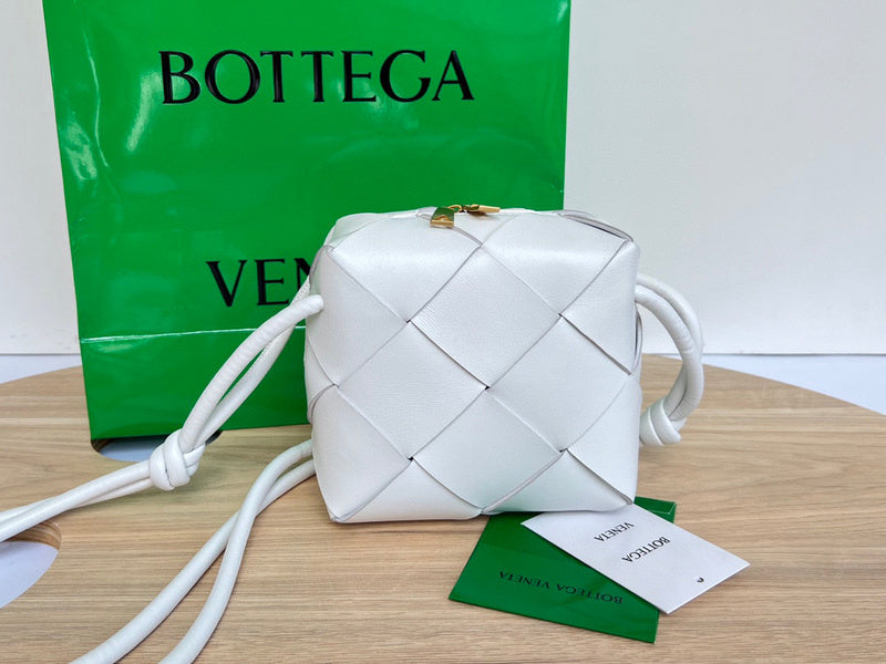 Luxurious-Totes - BV Bags - 2273