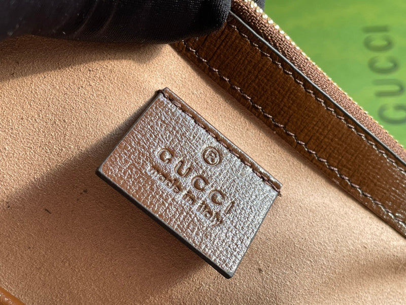 GUI - Luxurious Totes - 725