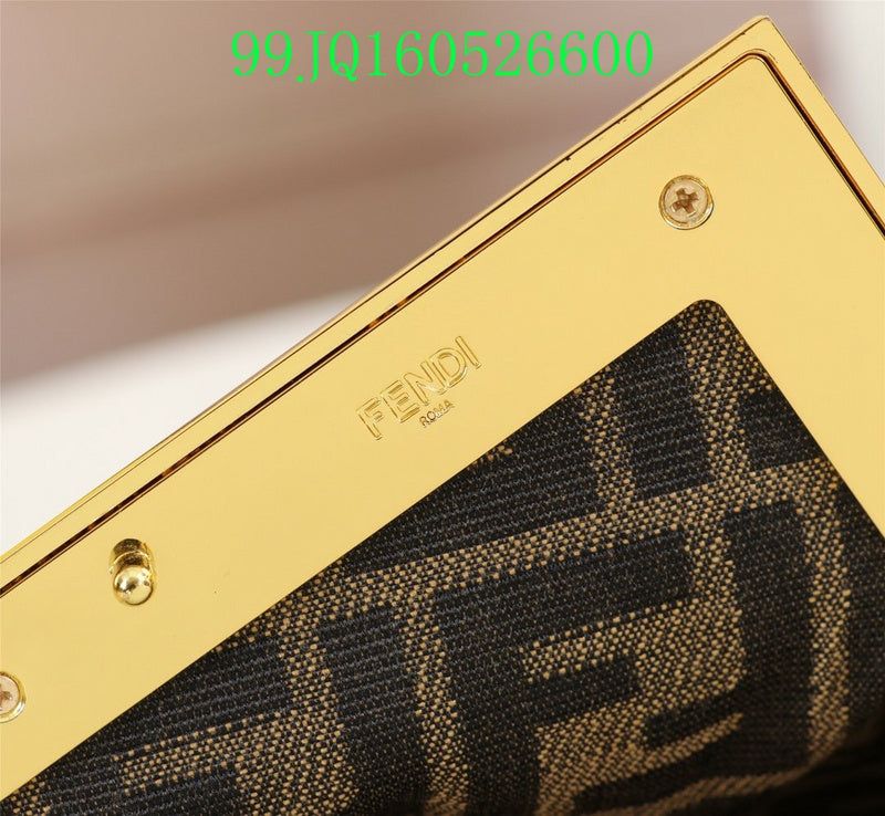 GC - Shoulder - 3184