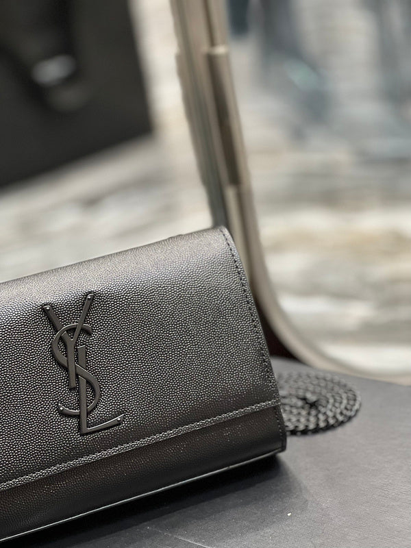 Luxurious Totes - Latest - 8182