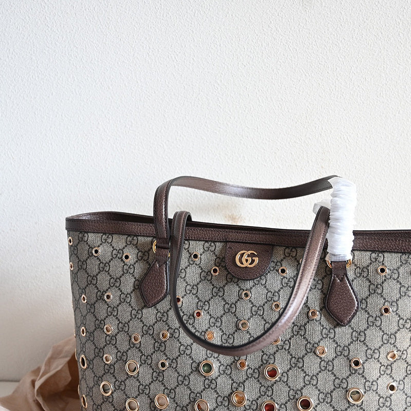 GUI - Luxurious Totes - 779