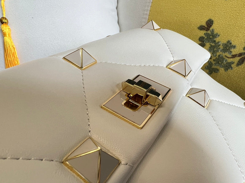 Luxurious Totes - Latest - 4440