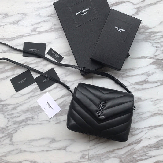 Luxurious Totes - Latest - 9290