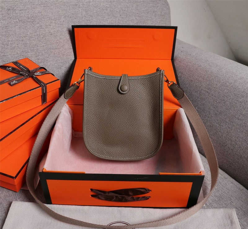 HMS - Luxurious Totes - 073