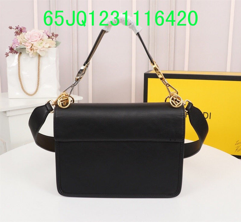 GC - Shoulder - 3511