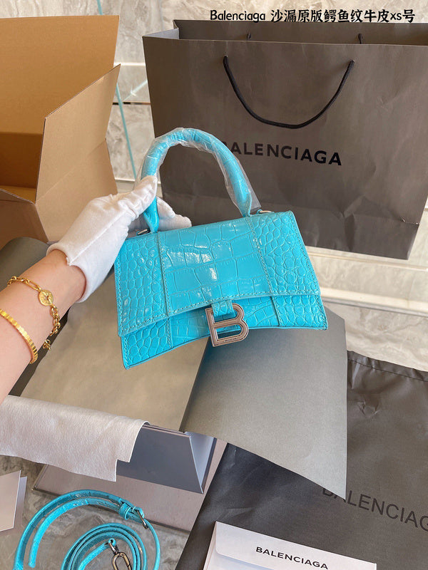 Luxurious Totes - BGA2 Bags - 156