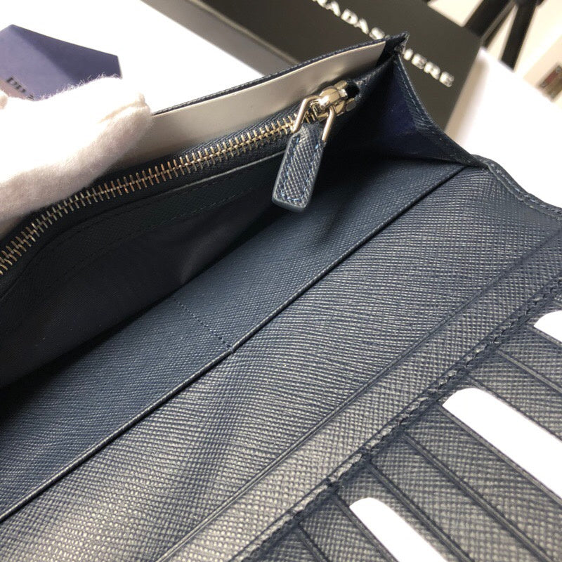Luxurious Totes - Latest - 10223