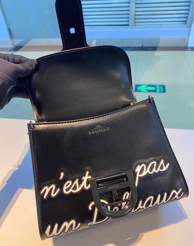 Luxurious Totes - Latest - 6112