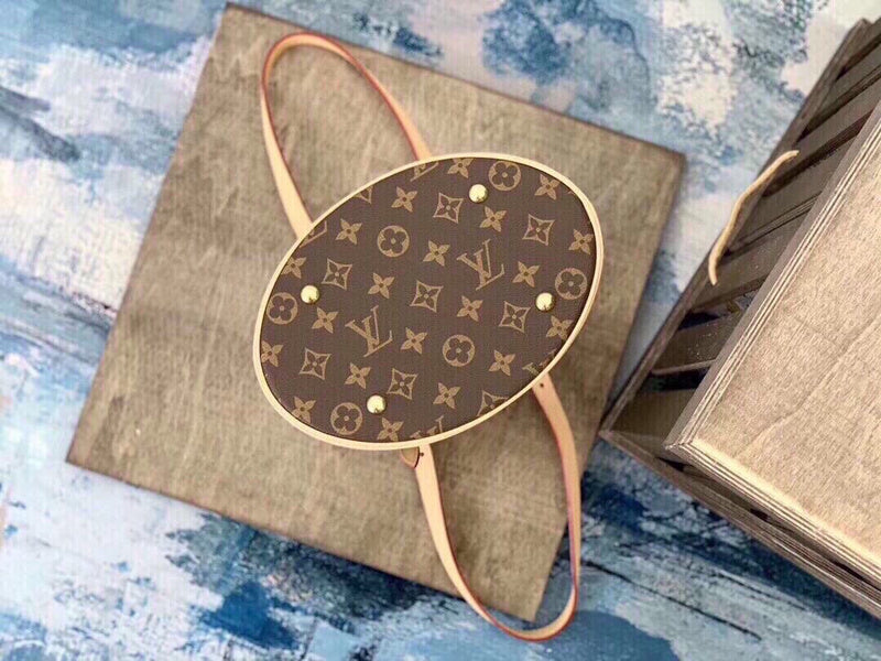 LOV - Luxurious Totes - 1942
