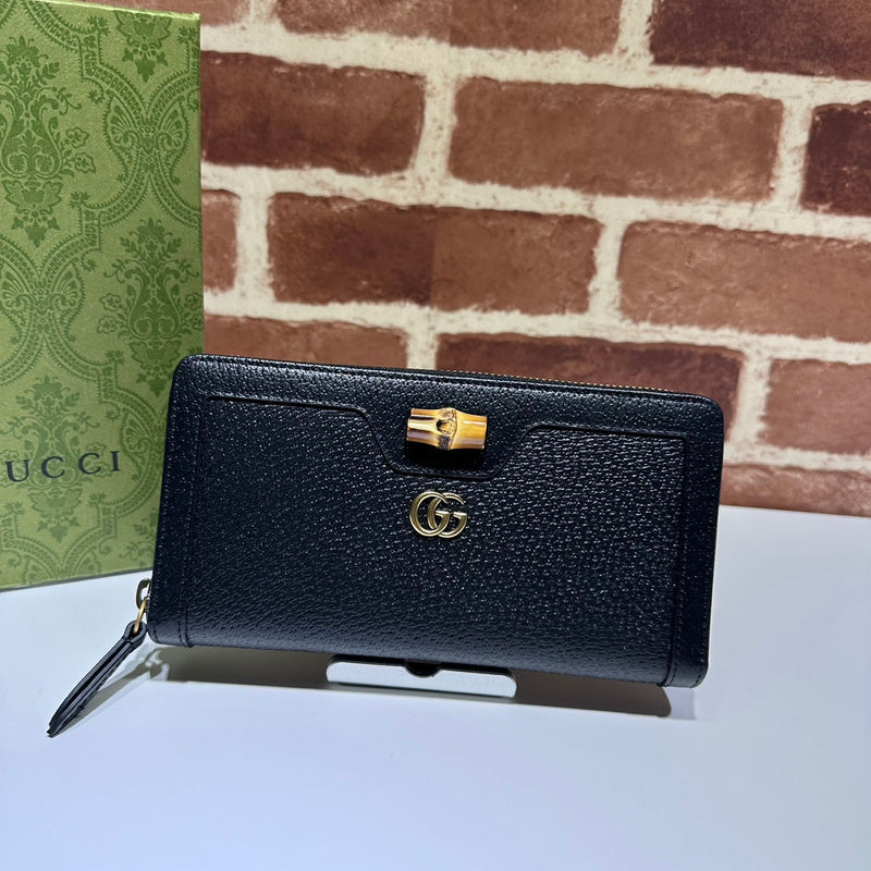 GUI - Luxurious Totes - 261