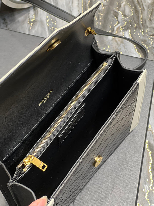 Luxurious Totes - Latest - 8487