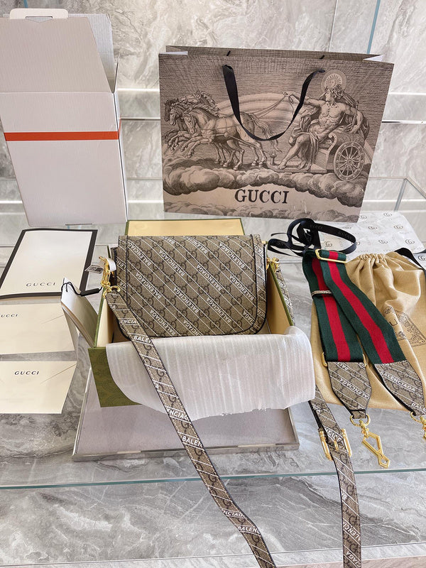 Luxurious Totes - BGA2 Bags - 233