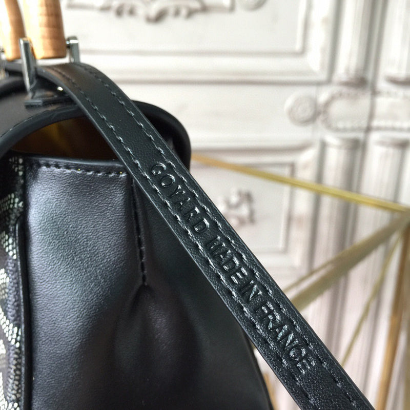 Lux-Totes - GOD Bags - 184