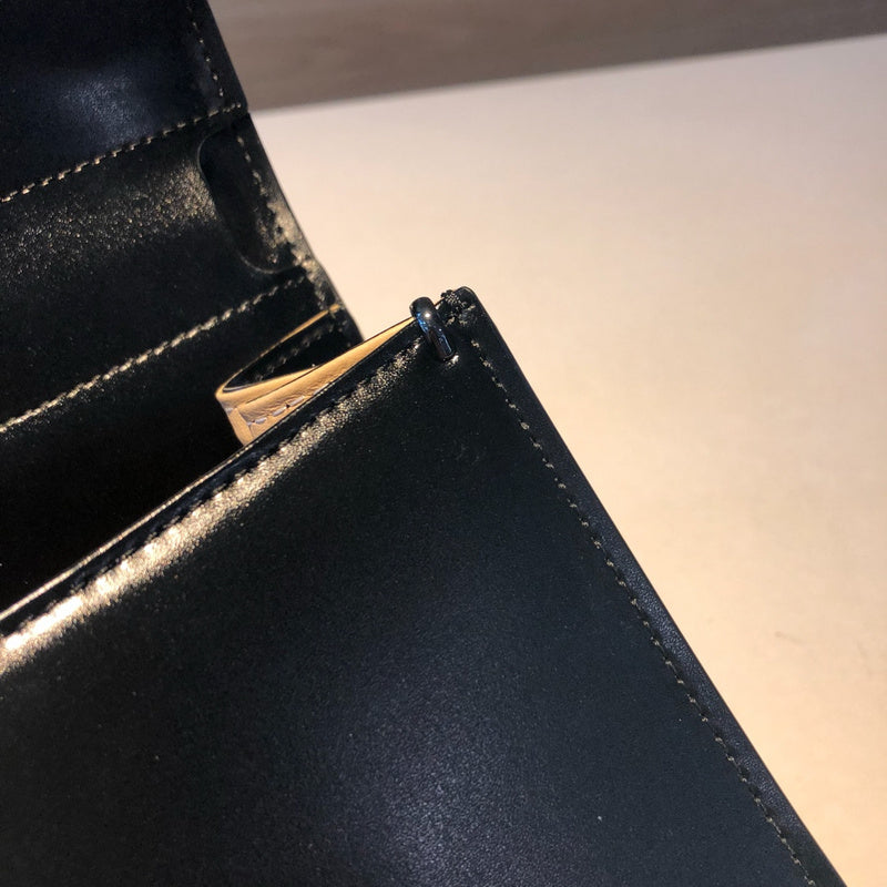Luxurious Totes - Latest - 6130