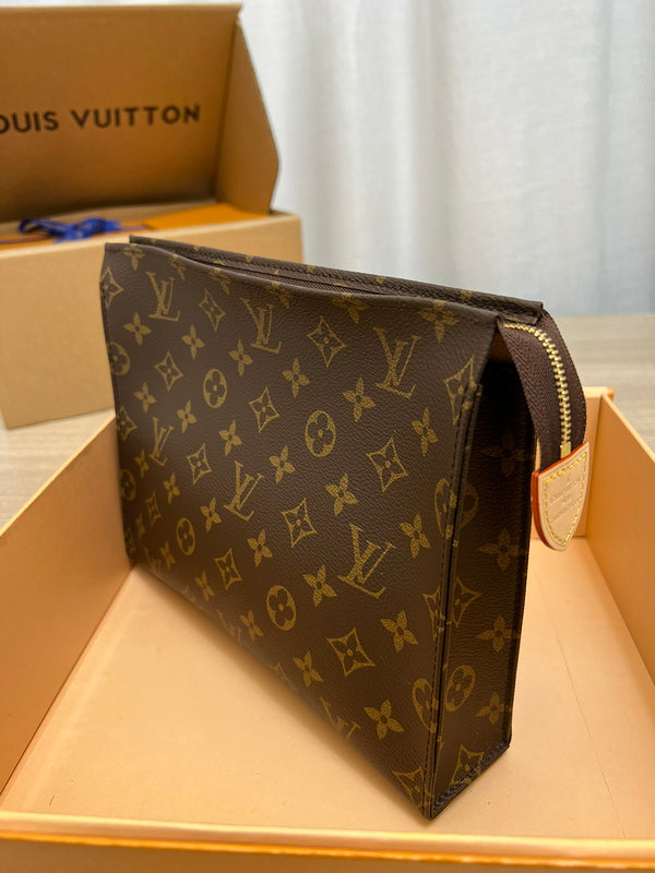LOV - Luxurious Totes - 1633