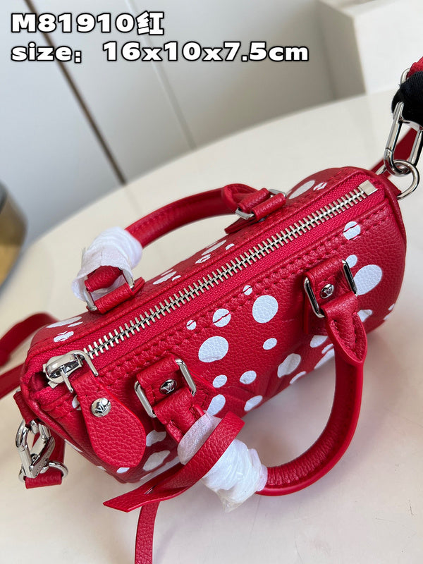 LOV - Luxurious Totes - 769