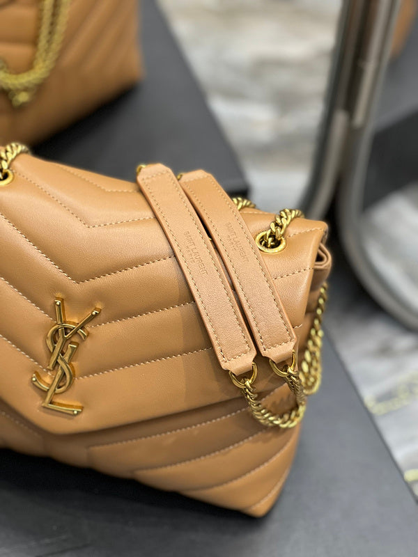 Luxurious Totes - Latest - 8270