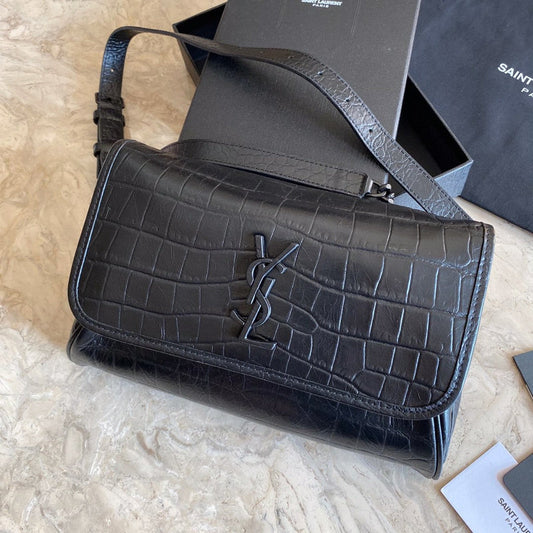 Luxurious Totes - Latest - 8984