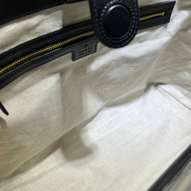 GUI - Luxurious Totes - 558