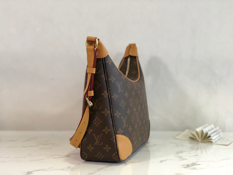 LOV - Luxurious Totes - 920