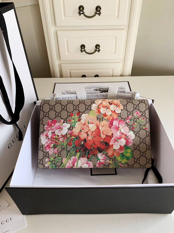 Luxurious Totes - Latest - 10061