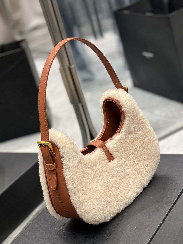 Luxurious Totes - Latest - 8457