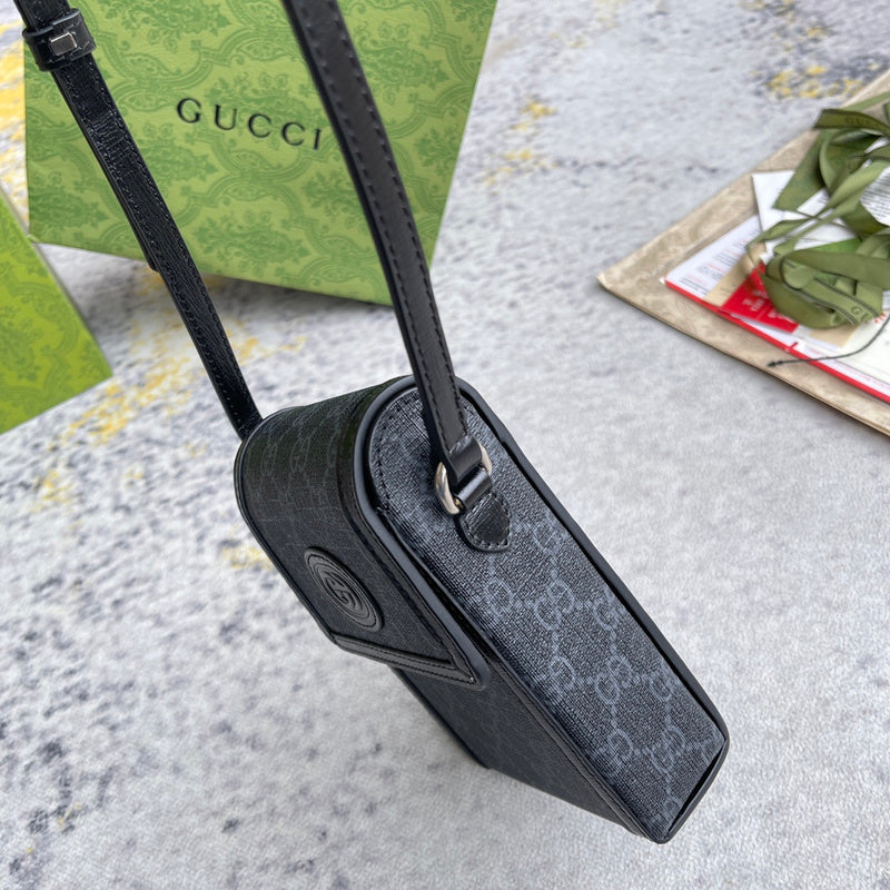GUI - Luxurious Totes - 952