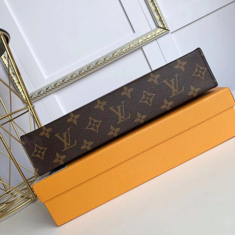 LOV - Luxurious Totes - 2644