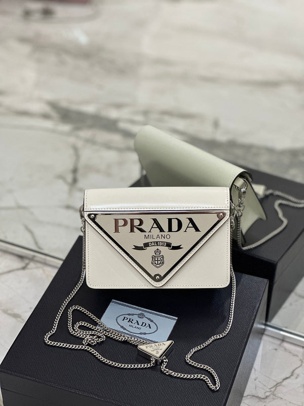 PDA - Luxurious Totes - 077