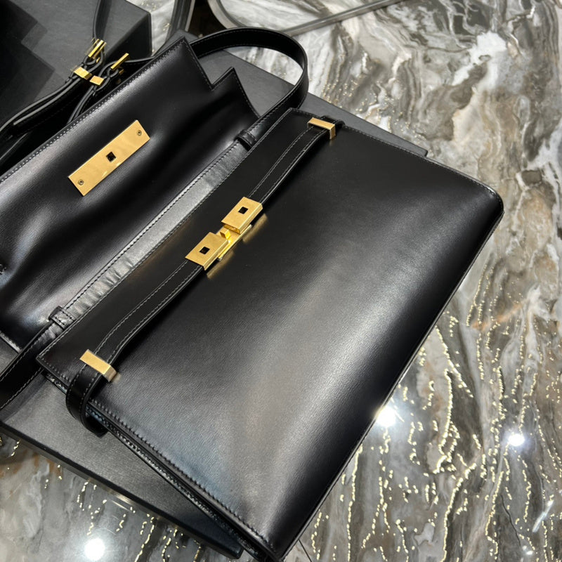 Luxurious Totes - Latest - 8210