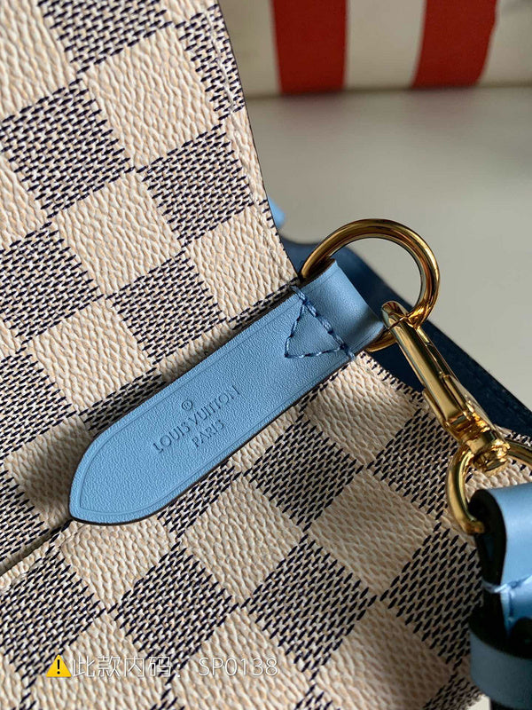 Luxurious Totes - Latest - 9762