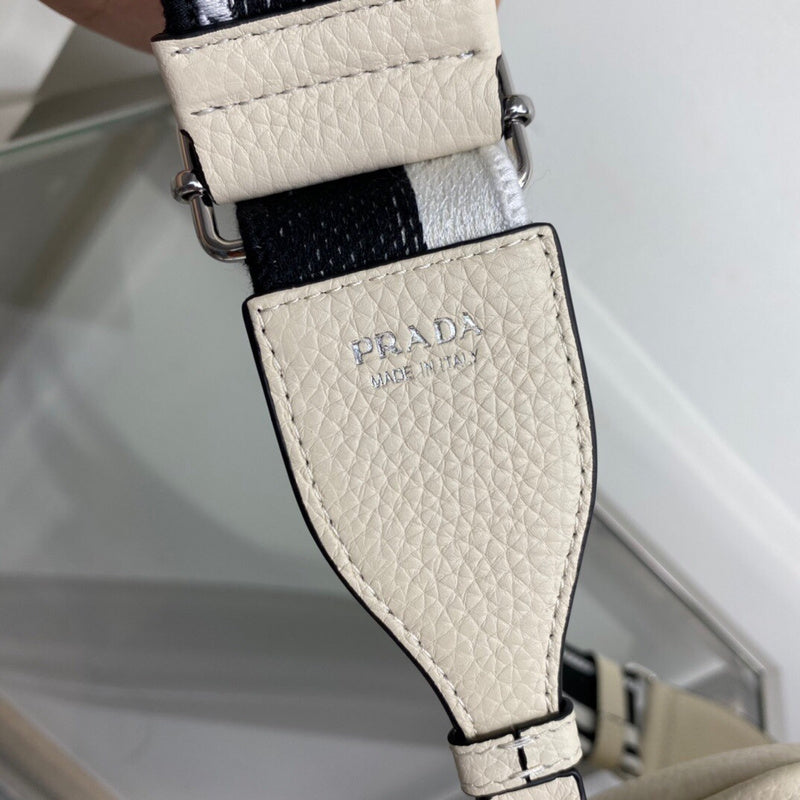 Luxurious Totes - Latest - 4617