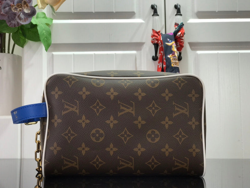 LOV - Luxurious Totes - 2404