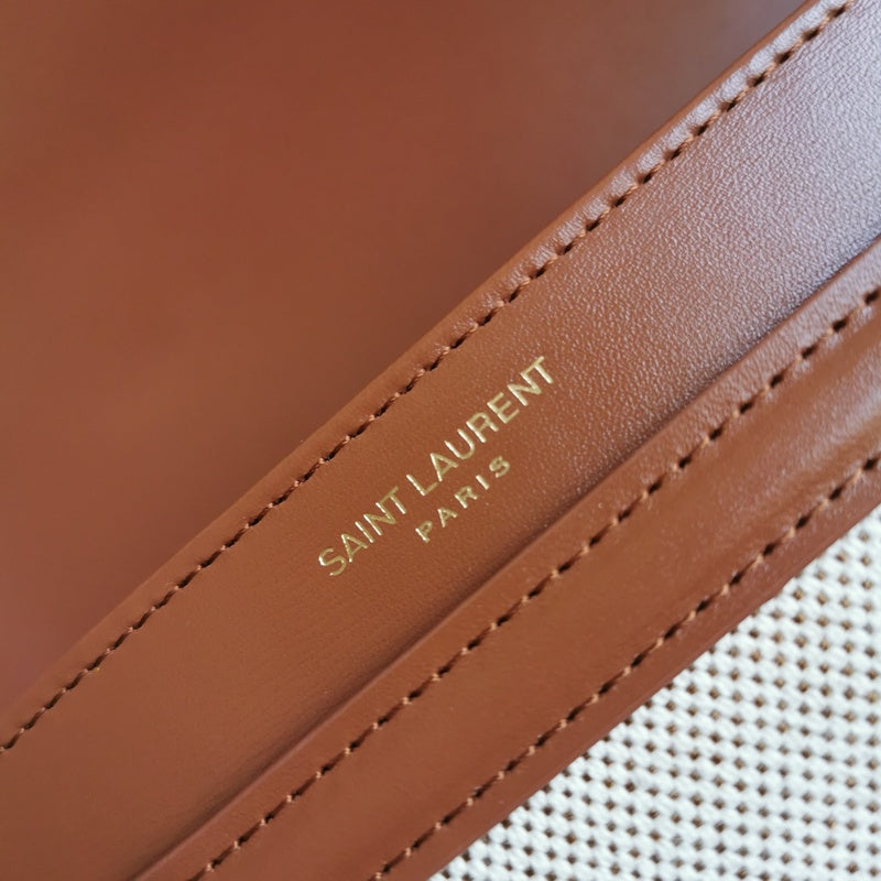 Luxurious Totes - Latest - 9259