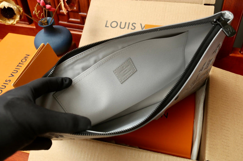 LOV - Luxurious Totes - 1438