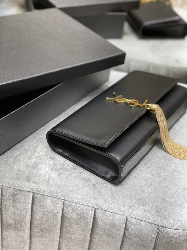 Luxurious Totes - Latest - 8716