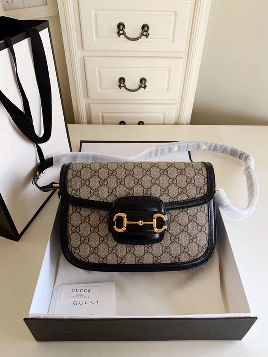 Luxurious Totes - Latest - 10111