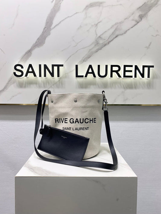 Luxurious Totes - Latest - 8704