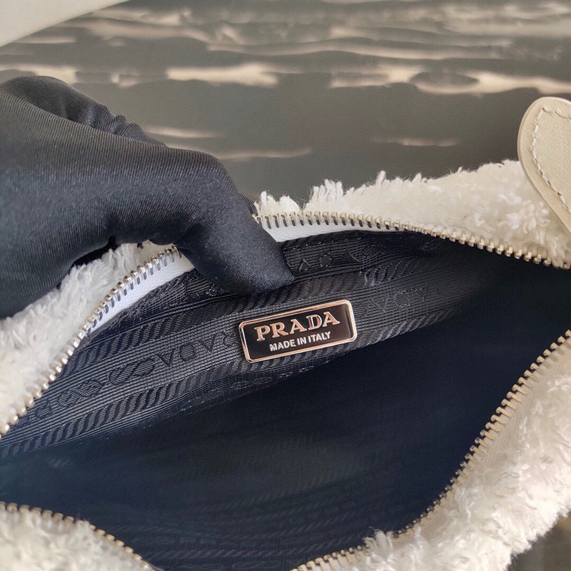 Luxurious Totes - Latest - 4700