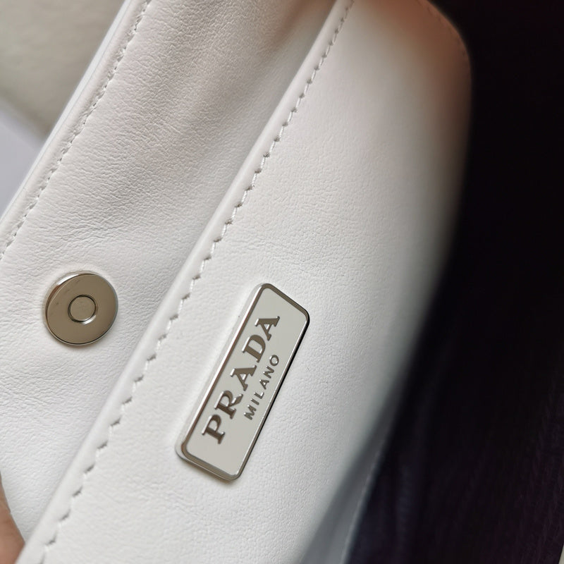 PDA2 Bags - Luxurious Bags  123